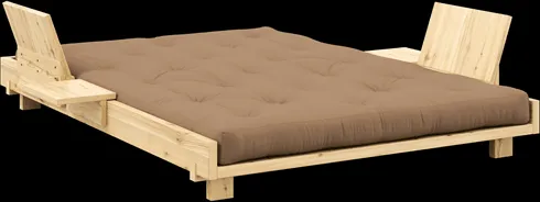 Karup Design Social Bäddsoffa med 2 st. ryggstöd, sidobord & madrass 140x200 Mocca/Klarlackad